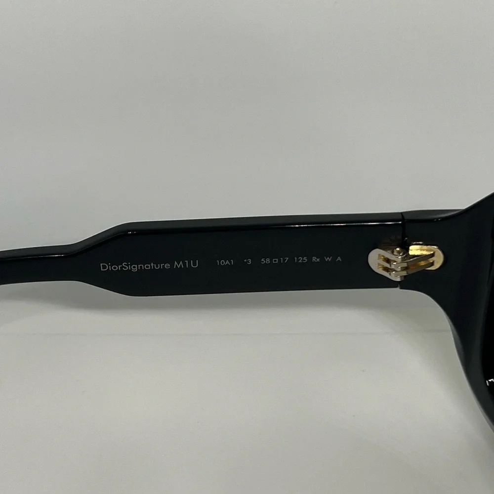 Dior DiorSignature M1U‎ 58MM Mask Sunglasses Black